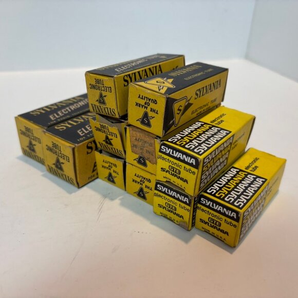 Lot of 11 Sylvania Vintage Electronic Tubes Untested - Picture 4 of 8